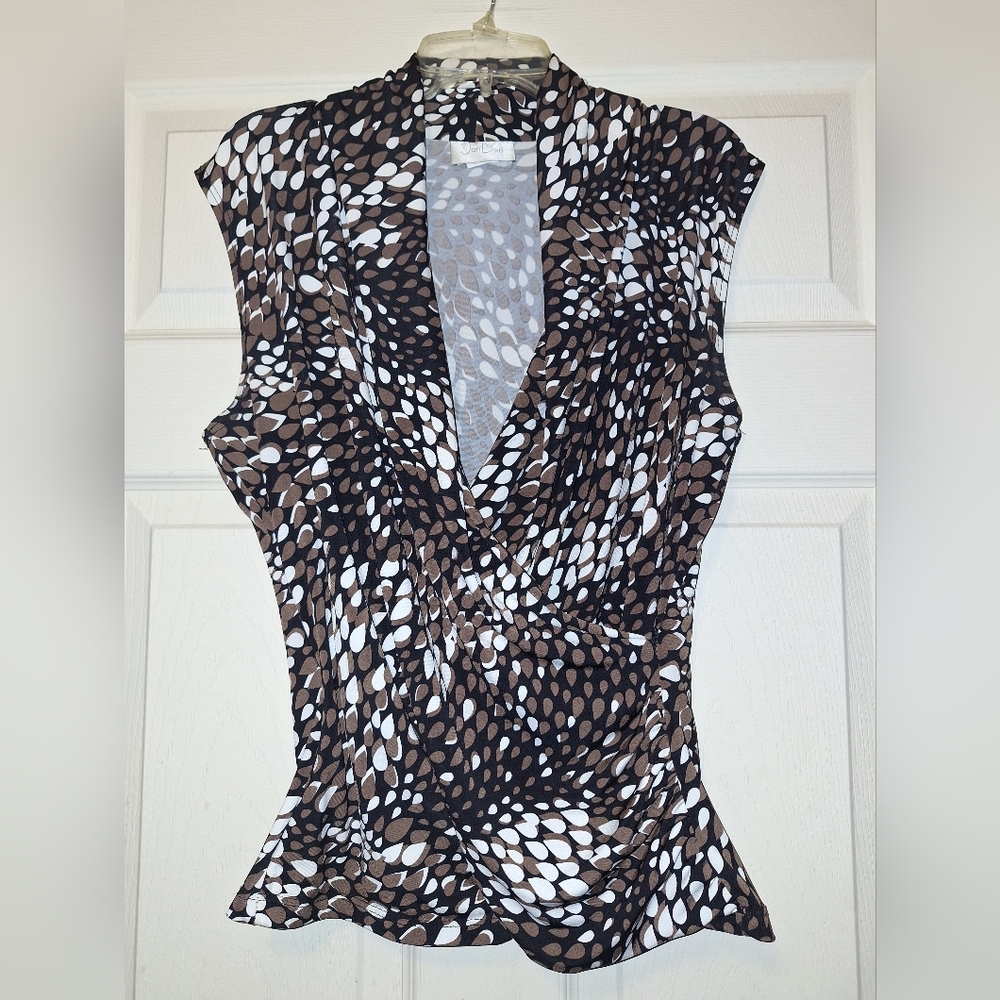 Chic Women's Brown and White Blouse